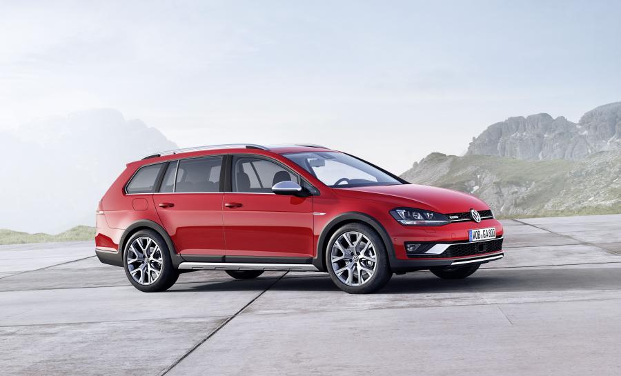  Volkswagen Golf Alltrack 2014 года  (фото 2 из 30)